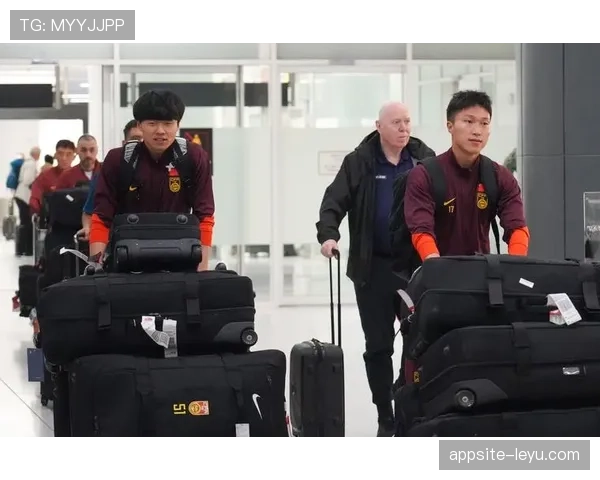 国足备战世预赛，主帅强调调整状态迎接挑战